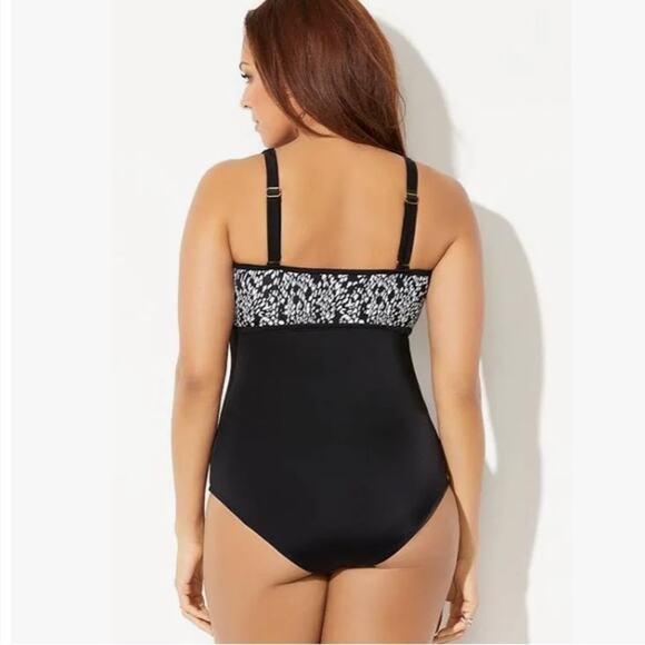 Swimsuits for All Black White High Neck One Piece Swimsuit NWT Size 4 - Picture 3 of 10
